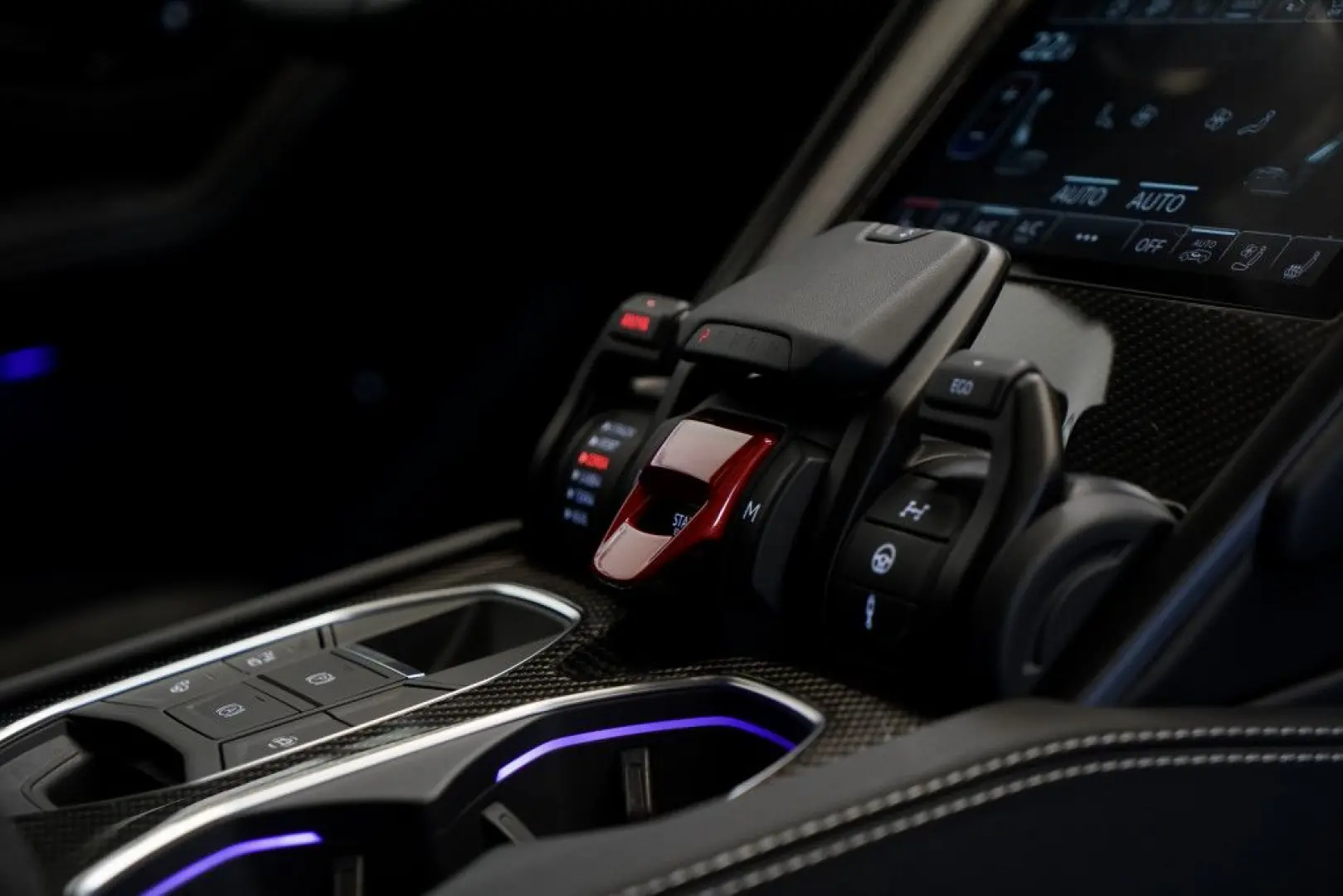 Urus S *1.HD *23Zoll *Pano *Keramik *B&O *Carbon