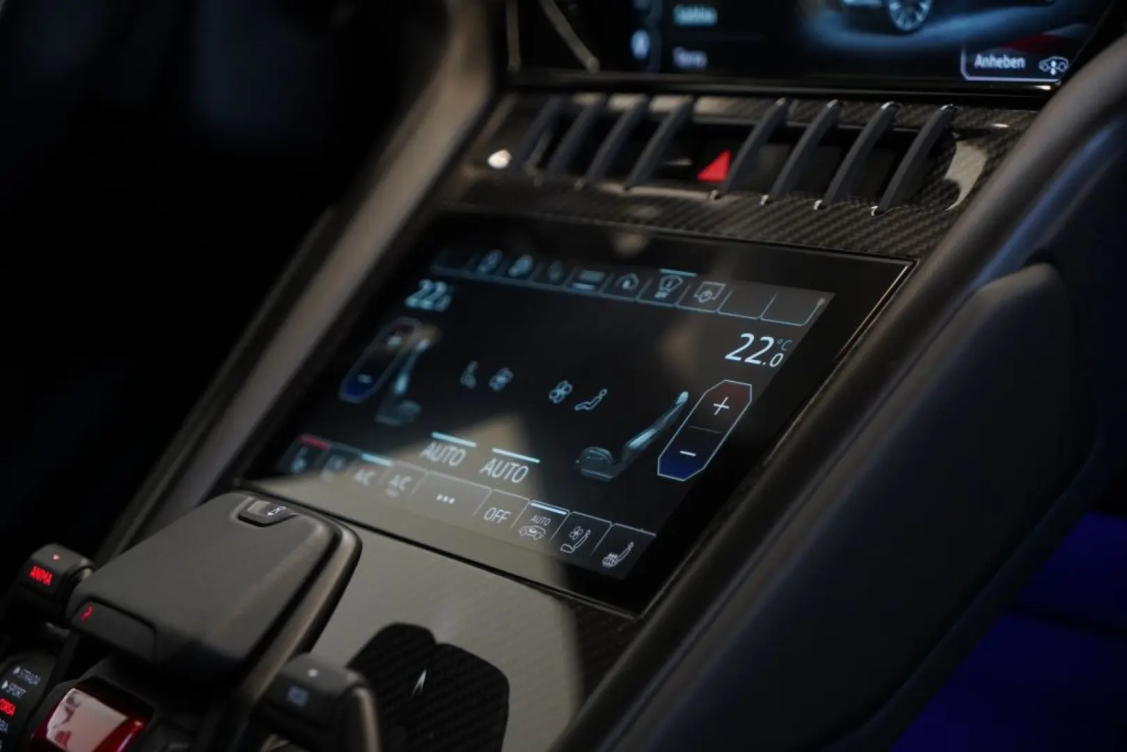Urus S *1.HD *23Zoll *Pano *Keramik *B&O *Carbon