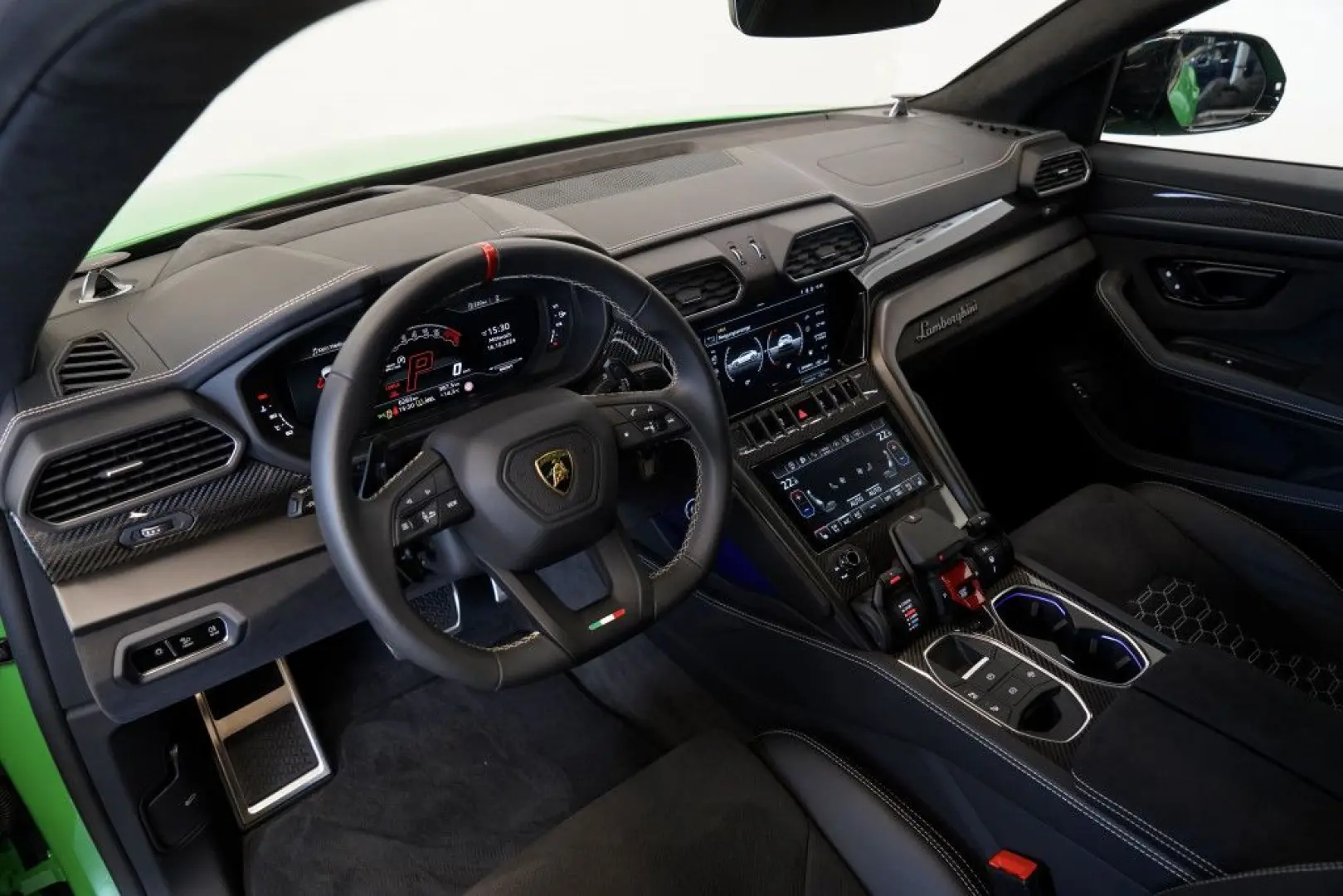 Urus S *1.HD *23Zoll *Pano *Keramik *B&O *Carbon