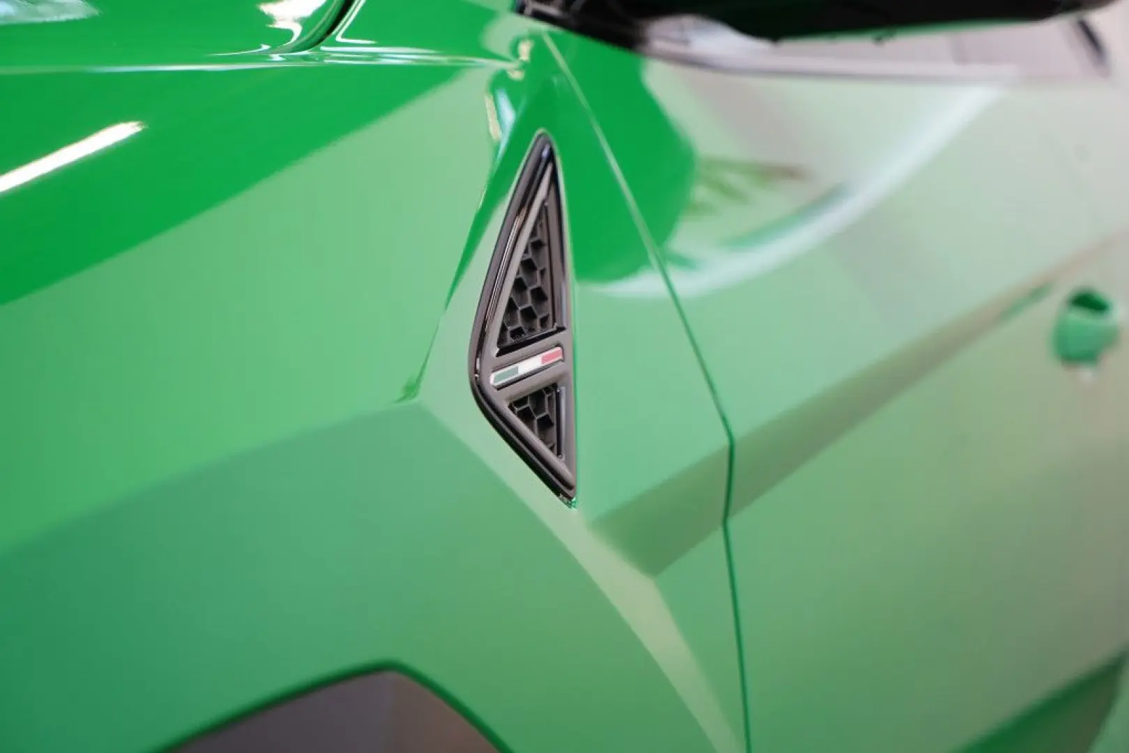 Urus S *1.HD *23Zoll *Pano *Keramik *B&O *Carbon