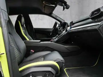 Urus Performante Verde Scandal, B&O, Nightvision