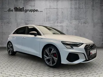 A3 Sportback 40 TDI quattro S line Matrix/Pano/R