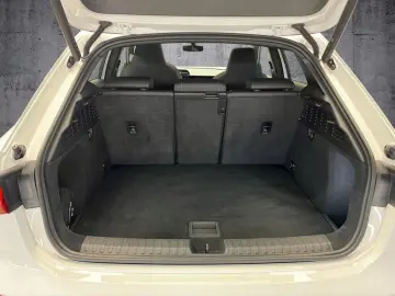 A3 Sportback 40 TDI quattro S line Matrix/Pano/R