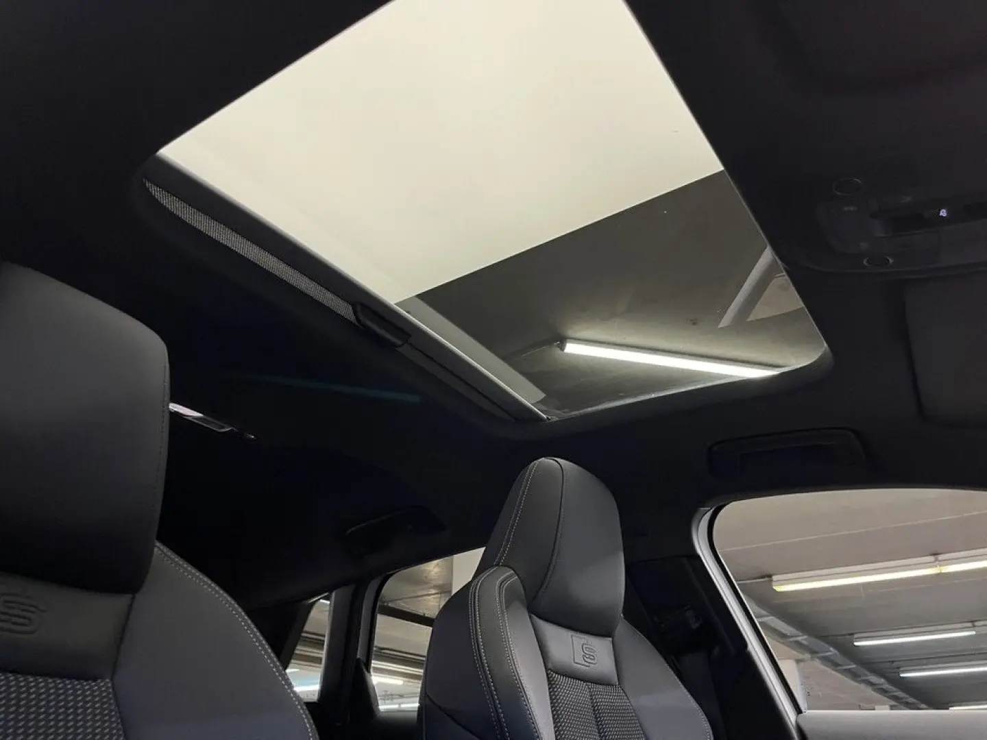 A3 Sportback 40 TDI quattro S line Matrix/Pano/R