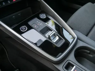 A3 Sportback 35 TDI S-Line B&O Kamera Pano Matri