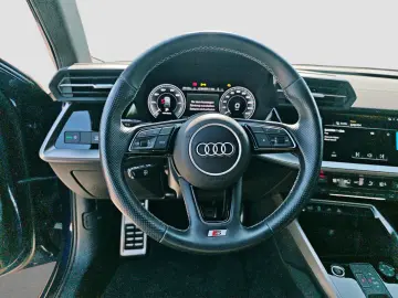 A3 Sportback S line 45 TFSI B&O Kamera Spur Lede