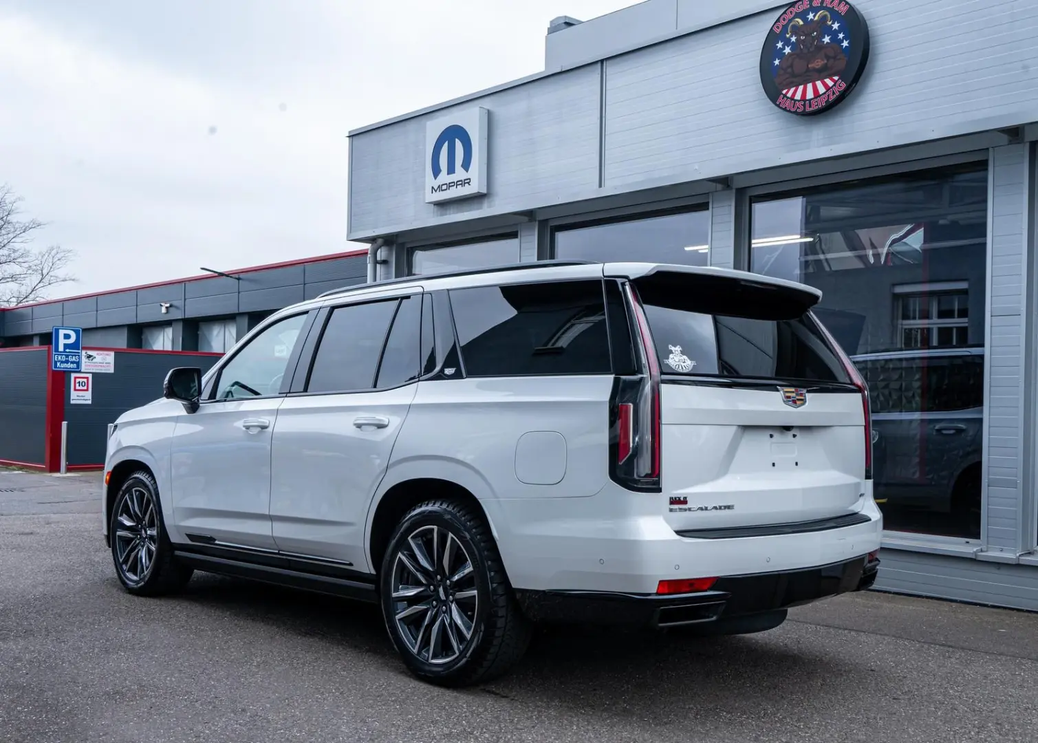 Escalade 6,2l Sport Platinum,Nachtsicht,Luft,LPG