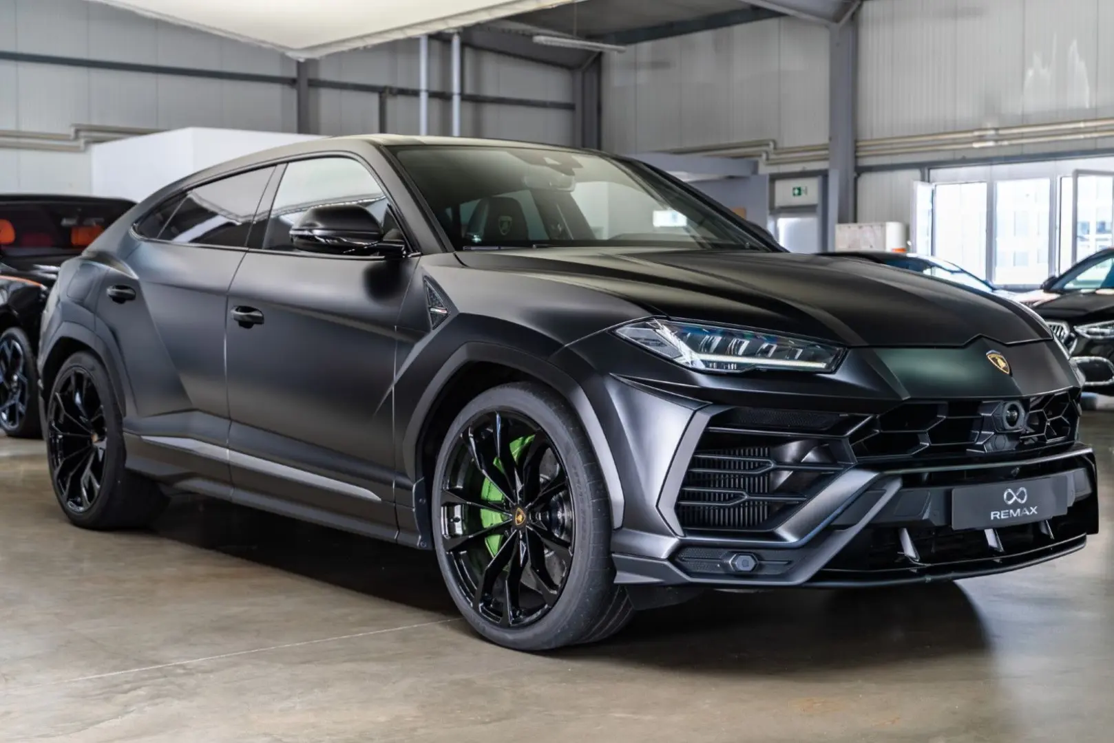 Urus 4.0 V8 / Vernice Opaca/ Pano / Prod:05.2022