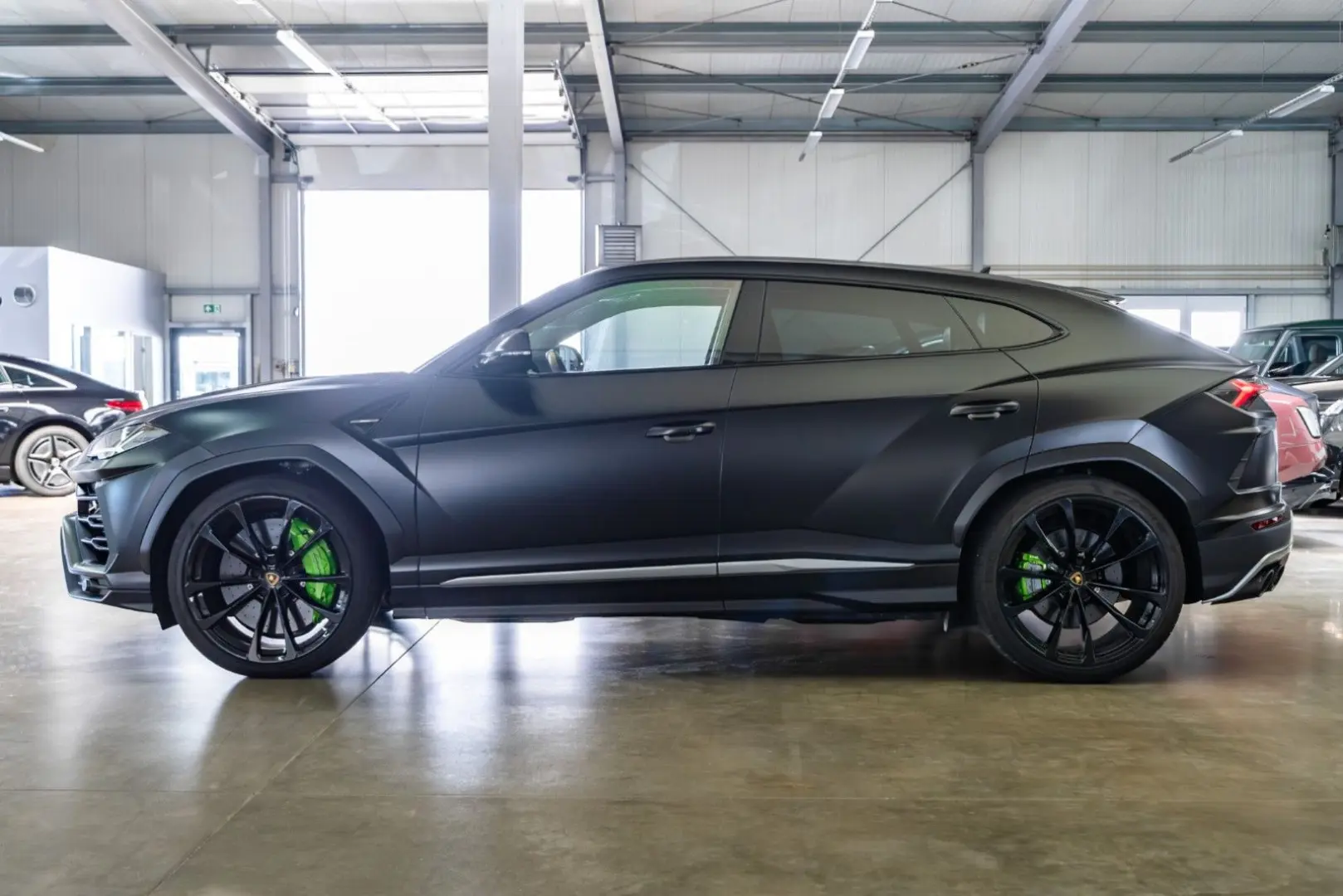 Urus 4.0 V8 / Vernice Opaca/ Pano / Prod:05.2022