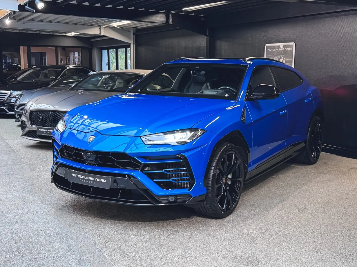 Urus B&O+Massage+Head-Up+Pano