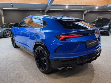 Urus B&O+Massage+Head-Up+Pano