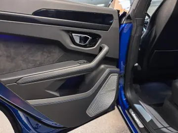Urus B&O+Massage+Head-Up+Pano