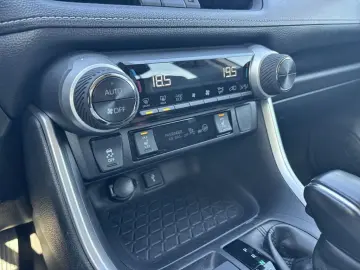RAV 4 2.5 4x2 Hyb. Business
