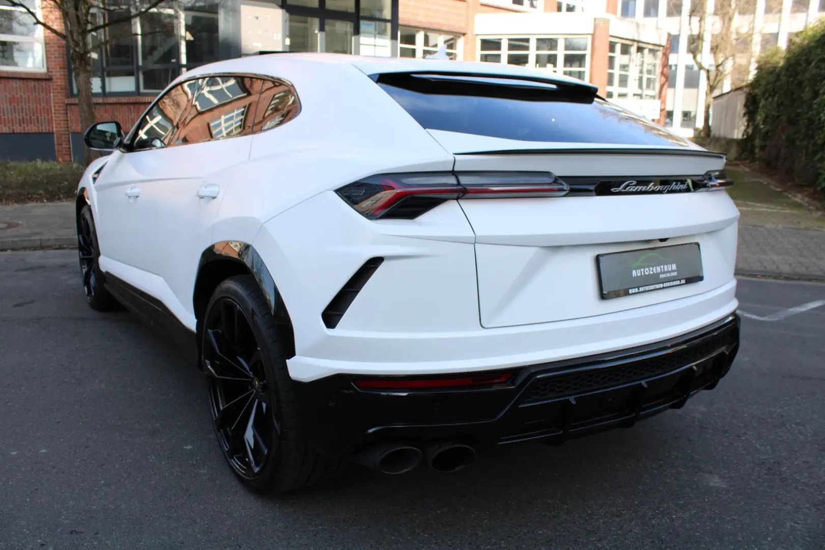 Urus 4.0 1.Hand/Pano/Massage/Bang&Olufsen/HuD
