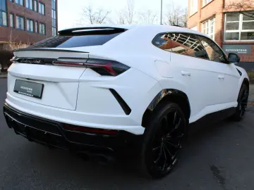 Urus 4.0 1.Hand/Pano/Massage/Bang&Olufsen/HuD