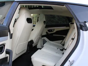 Urus 4.0 1.Hand/Pano/Massage/Bang&Olufsen/HuD