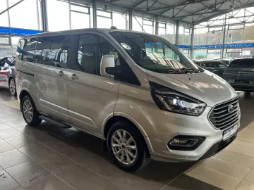 Tourneo Custom TitaniumX 9Sitze ACC BI-Xenon Nav