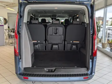 Tourneo Custom 320 L1 Aut. Titanium-X 9-Sitz Xen
