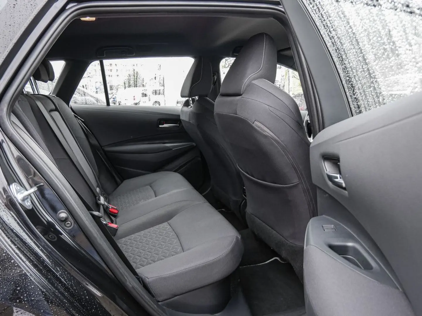 Corolla Touring Sports 2.0 Hybrid Business Editi