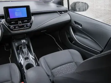 Corolla Touring Sports 2.0 Hybrid Business Editi