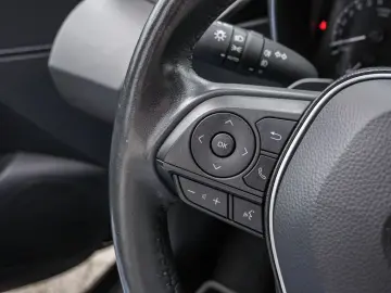 Corolla Touring Sports 2.0 Hybrid Business Editi