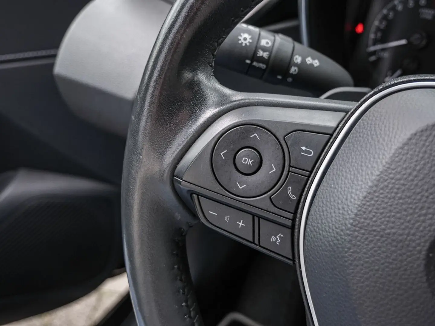 Corolla Touring Sports 2.0 Hybrid Business Editi