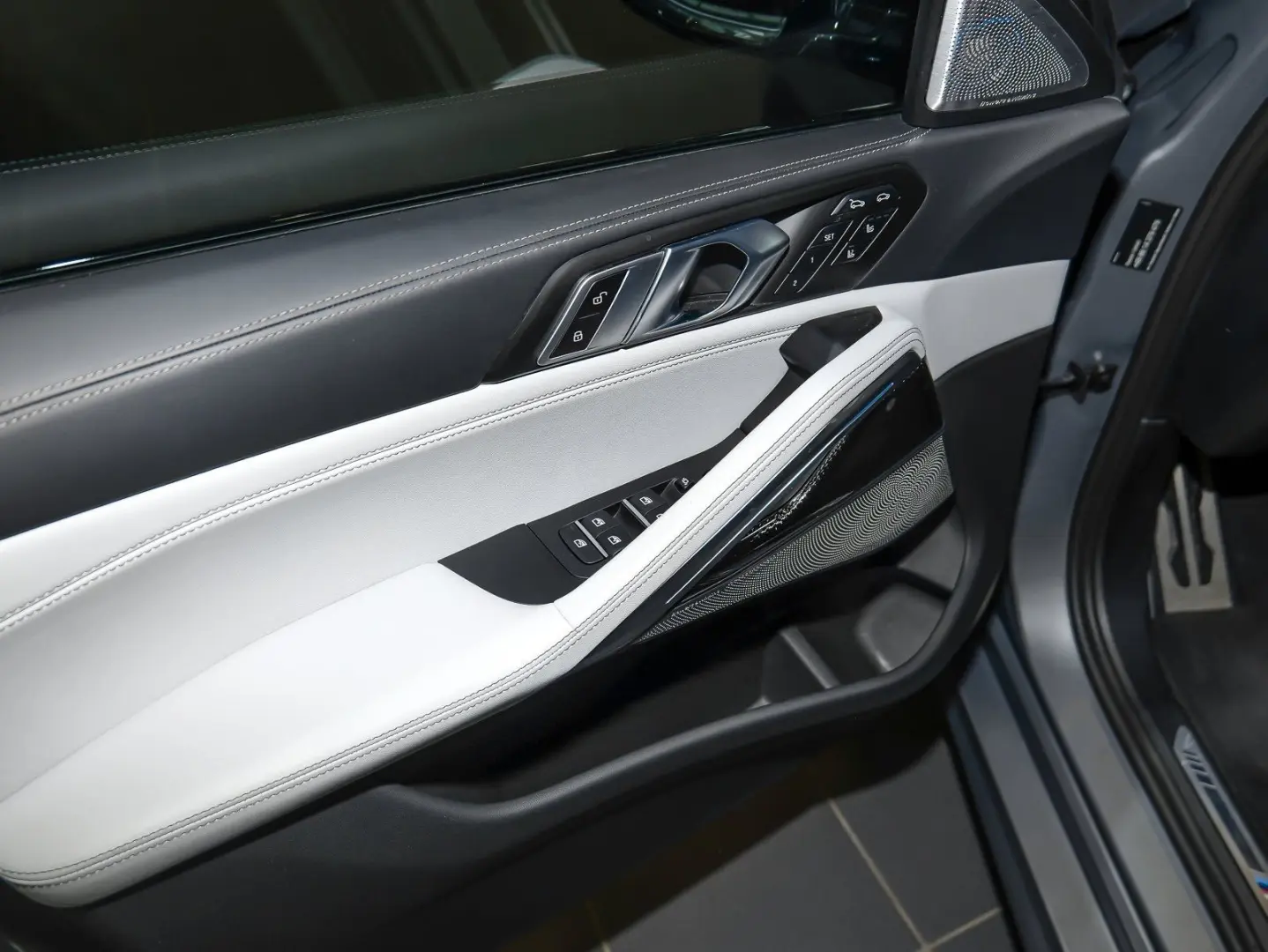 X6 xDrive40d M Sport HUD PANO ACC RFK LED