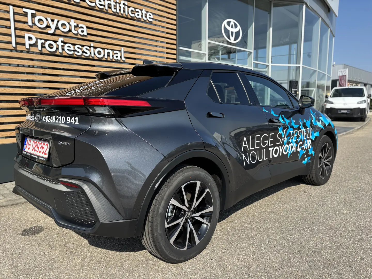 TOYOTA C-HR 2.0 DYNAMIC HEV 4X2