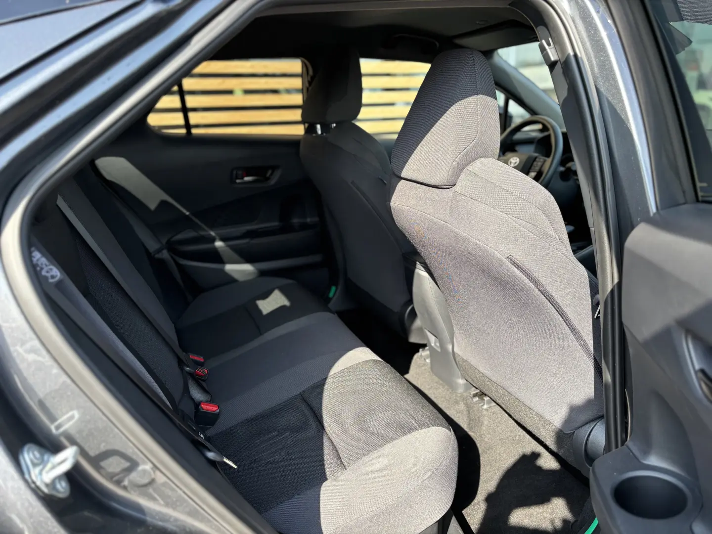 TOYOTA C-HR 2.0 DYNAMIC HEV 4X2