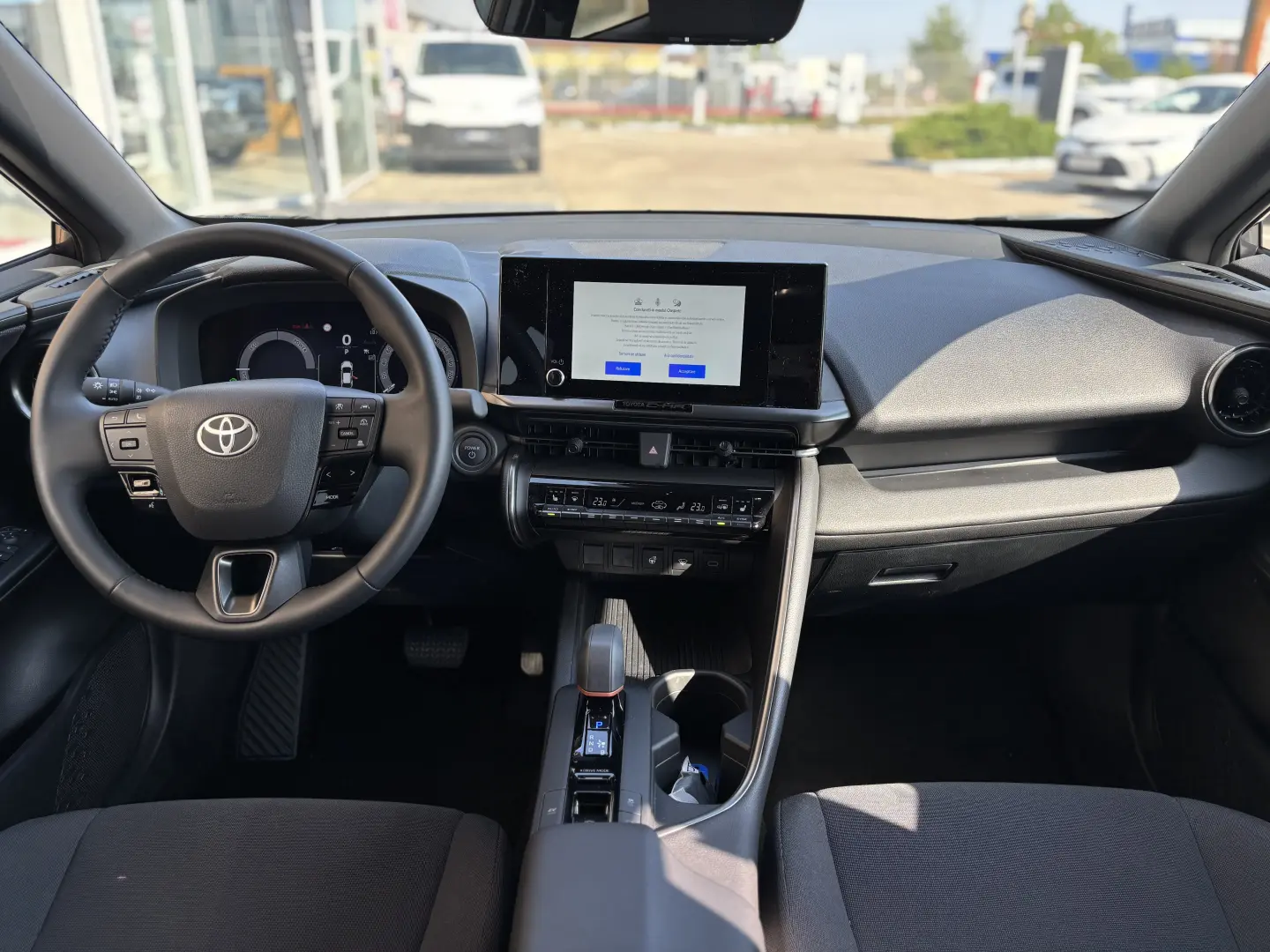 TOYOTA C-HR 2.0 DYNAMIC HEV 4X2