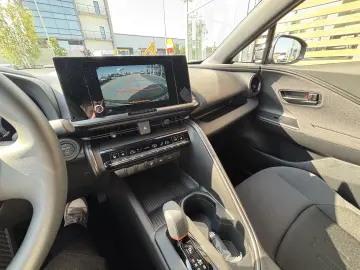 TOYOTA C-HR 2.0 DYNAMIC HEV 4X2