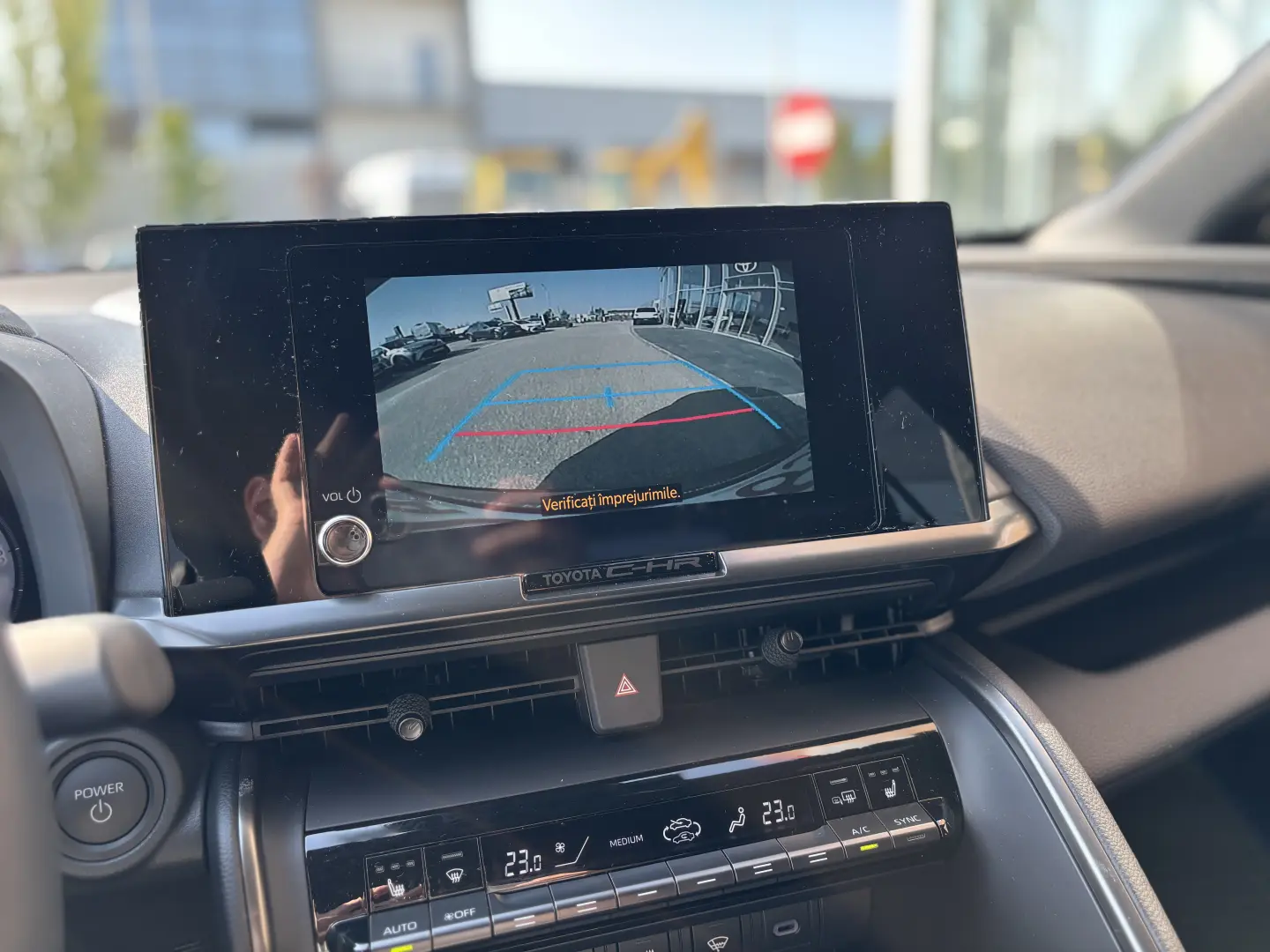 TOYOTA C-HR 2.0 DYNAMIC HEV 4X2