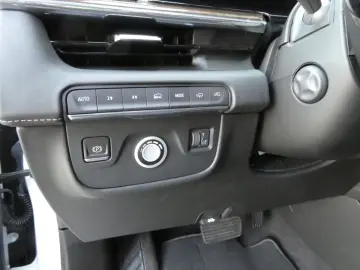 Cadillac Escalade 6.2Ltr. V8*AWD*Sport Platinum*LPG*ACC*
