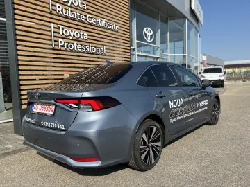 Toyota Corolla 1.8 HSD Dynamic