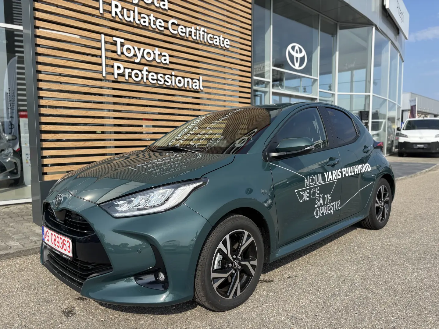 Toyota Yaris 1.5 HEV 116 CP Business