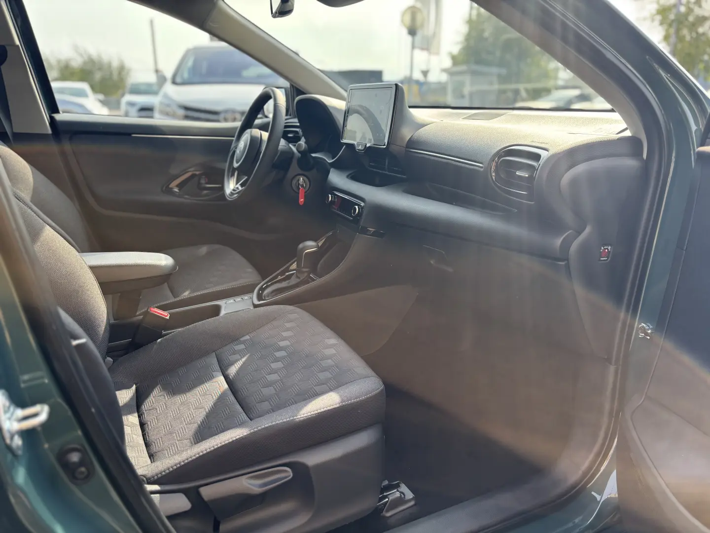 Toyota Yaris 1.5 HEV 116 CP Business