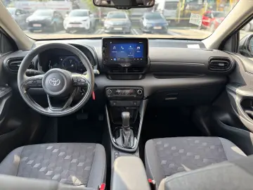 Toyota Yaris 1.5 HEV 116 CP Business
