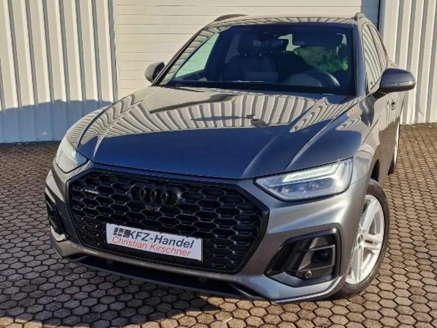 Q5  Sportback*S line*Virtual Cock*AHK mit 2400 k