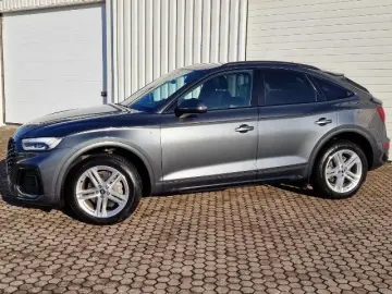 Q5  Sportback*S line*Virtual Cock*AHK mit 2400 k