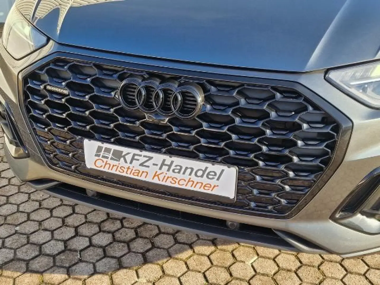 Q5  Sportback*S line*Virtual Cock*AHK mit 2400 k