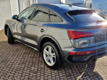 Q5  Sportback*S line*Virtual Cock*AHK mit 2400 k