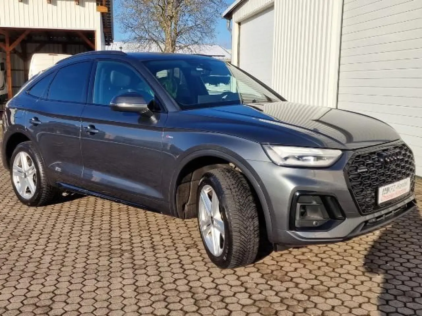 Q5  Sportback*S line*Virtual Cock*AHK mit 2400 k
