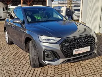 Q5  Sportback*S line*Virtual Cock*AHK mit 2400 k