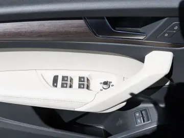 Q5 Sportback 50 TFSIe Q S LINE MATRIX LEDER VIRT