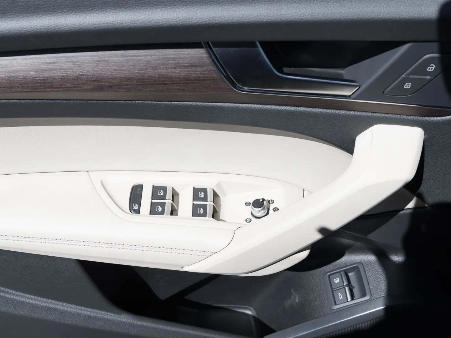 Q5 Sportback 50 TFSIe Q S LINE MATRIX LEDER VIRT