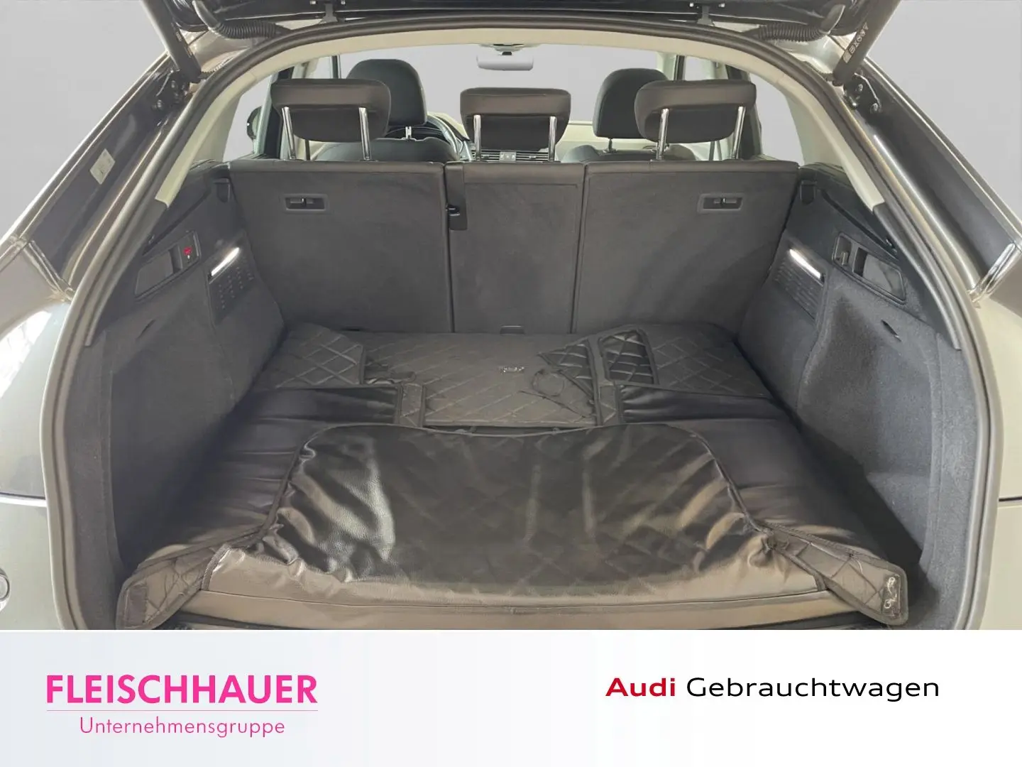Q5 Sportback 55 TFSI e quattro S line LED Navi e
