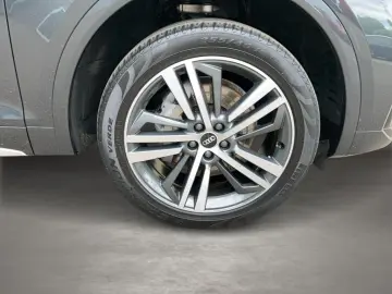 Q5 Sportback Advanced 40TDI Quat. S-Tr. AHK Navi
