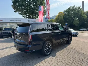 Cadillac Escalade 6.2 V8 Sport Platinum mit LPG