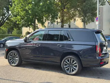 Cadillac Escalade 6.2 V8 Sport Platinum mit LPG