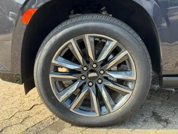 Cadillac Escalade 6.2 V8 Sport Platinum mit LPG